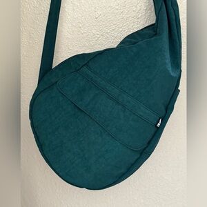 AMERIBAG Unisex 19” Distressed Green Nylon Healthy Back Bag Tote Hiking Casual